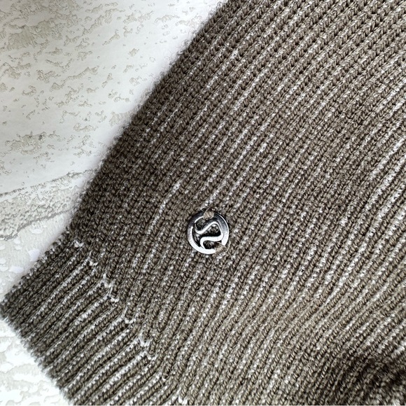 Lululemon Shawl | 4-way Reversible | 100% Merino Wool | One Size | NWOT - Picture 7 of 15